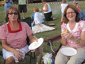 Picnicnin the Park 2011