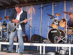 Picnicnin the Park 2011