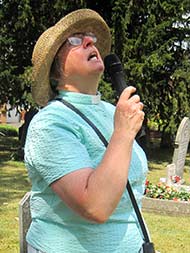 Sunday Teddy Parachute Jump