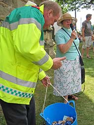 Sunday Teddy Parachute Jump