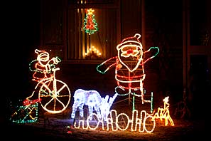 Xmas lights in Cropwell Bishop