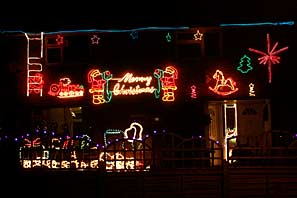 Xmas lights in Cropwell Bishop