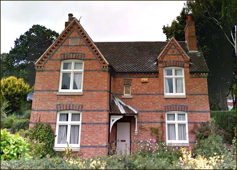 House in Clifton Village with H.R.C. plaque