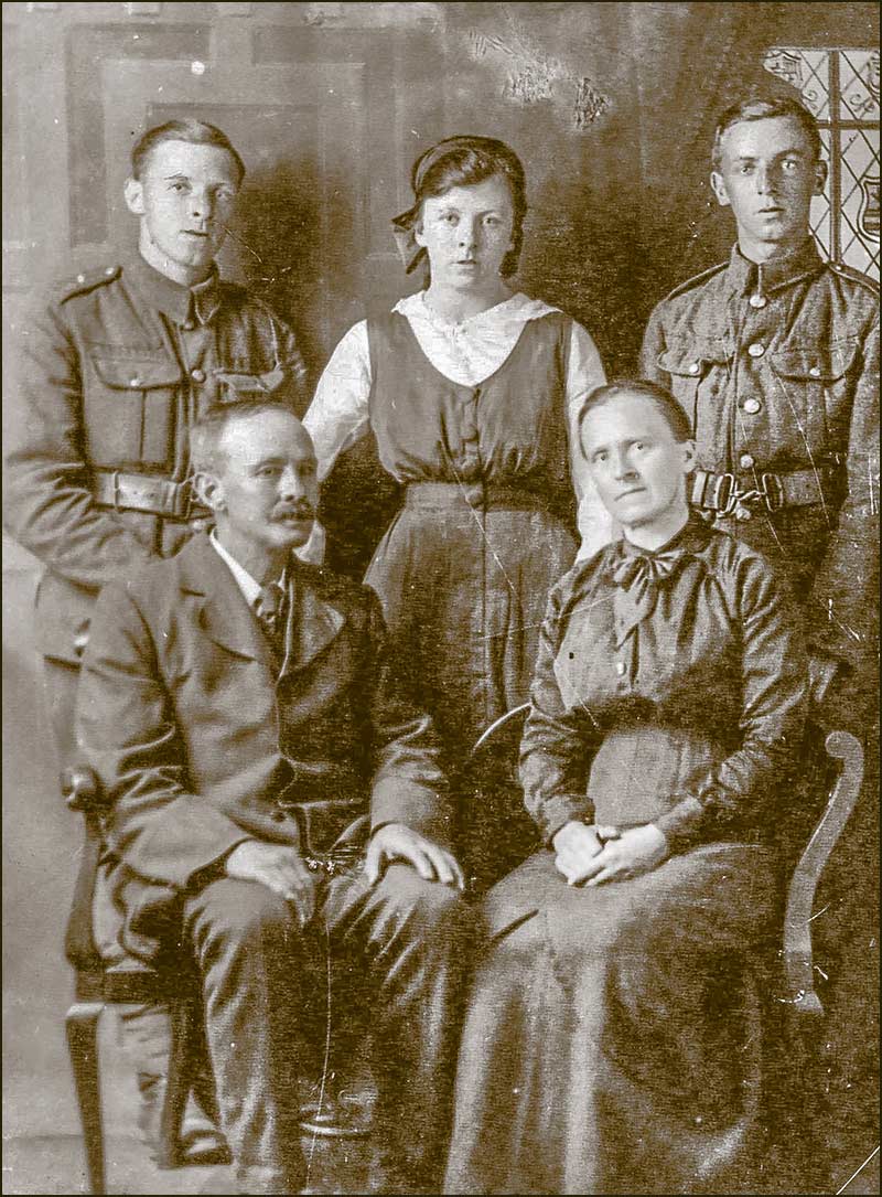 Lancelot Shelton family