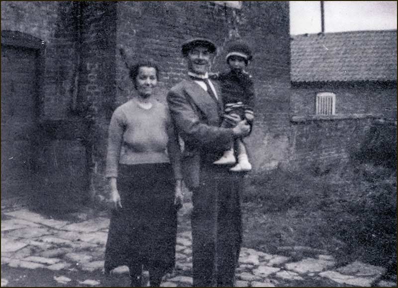 Tenants, Sarah and Henry Cumberland in front of the Old Manor