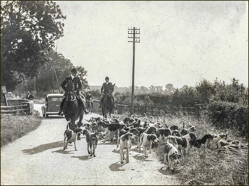 The Hunt near Colston Bridge in 1940s