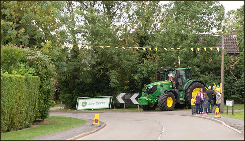 Tractor watches race