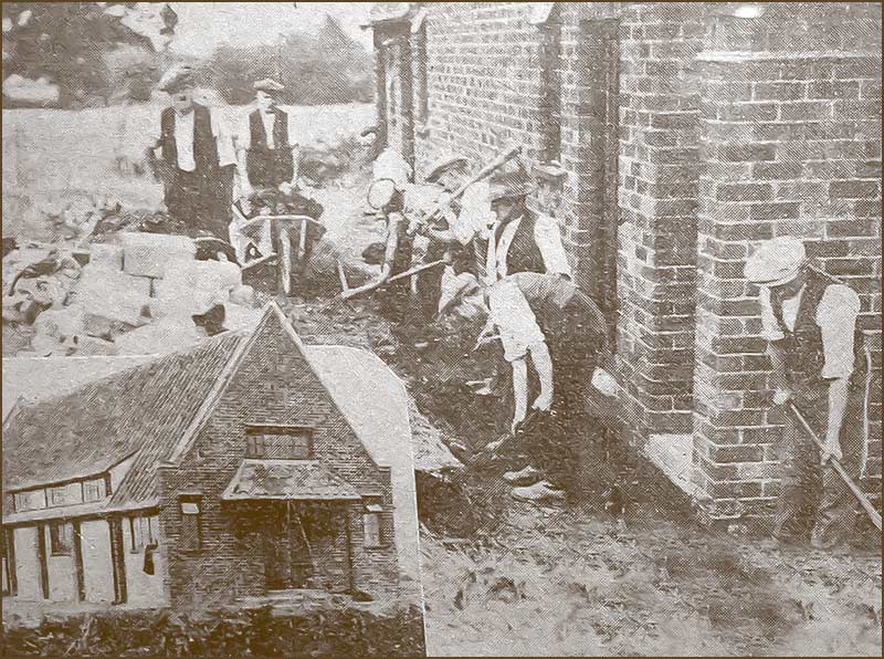 Men helping to build the Memorial Hall