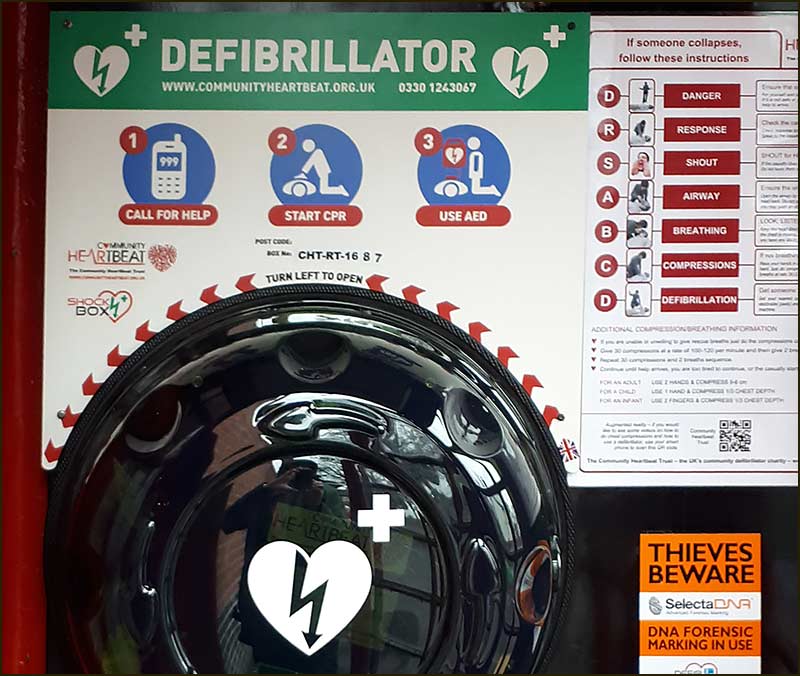 Defibrillator