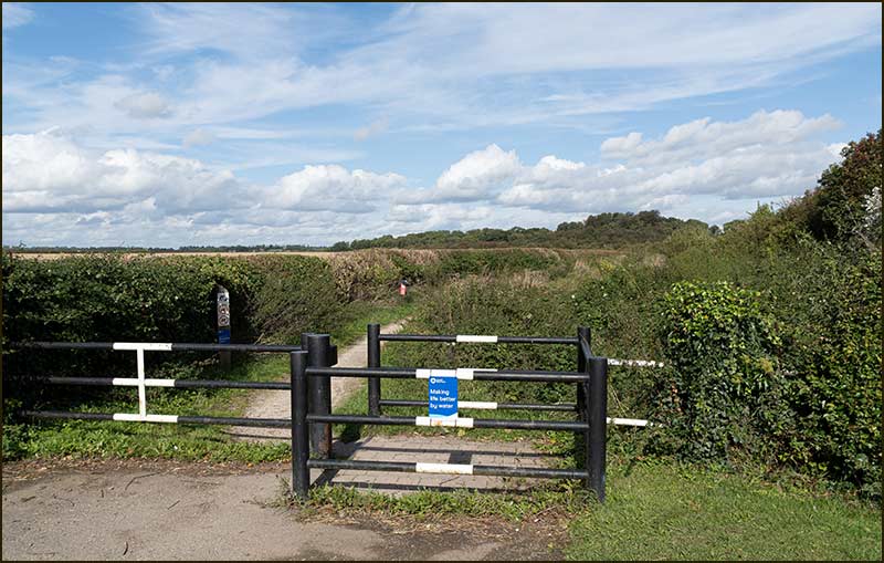 Cropwell Lock Walk